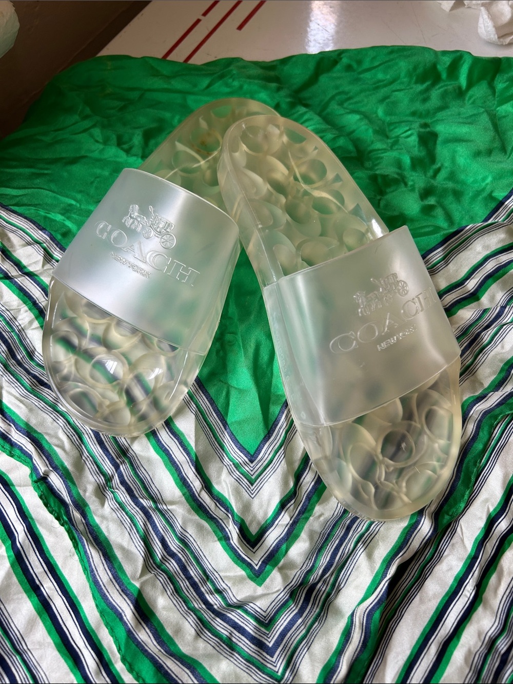 Coach Translucent Slide Sandals Sz 6